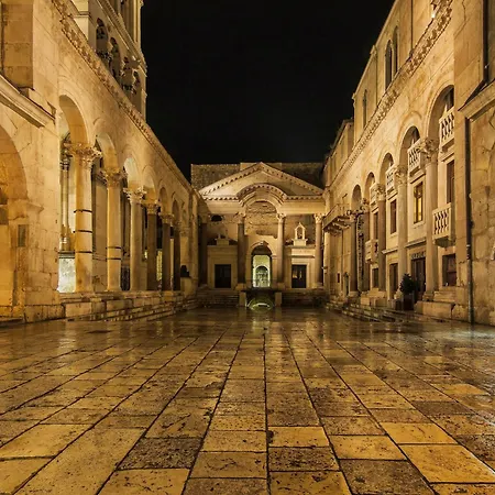 בית הארחה Teta Palmina 4*
